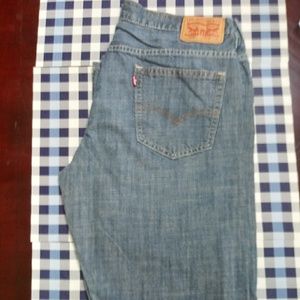 Levi's 569 jeans 36 by 36